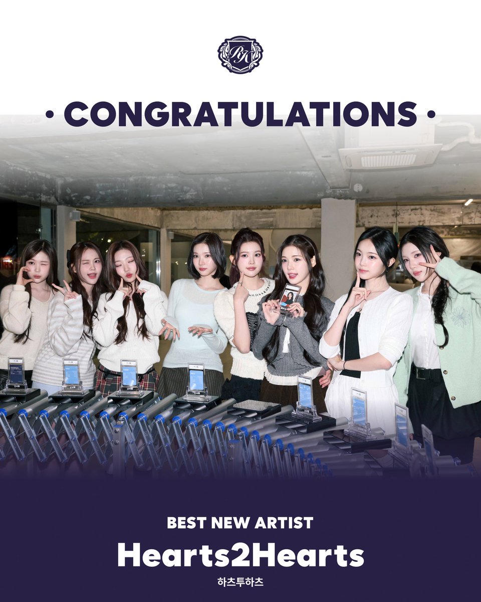 teleca_official's tweet image. ⭐️ Rookie of the Year: 하츠투하츠(Hearts2Hearts)⭐️

하츠투하츠가 2025 MAMA AWARDS에서
올해의 신인상을 수상했습니다🏆

테레카 2025 K-POP 루키에 이어,
MAMA 신인상까지 섭렵한 하츠투하츠에게
축하의 메시지를 남겨주세요👏

#TELECA #테레카 
#Hearts2Hearts #하츠투하츠 @hearts2hearts…