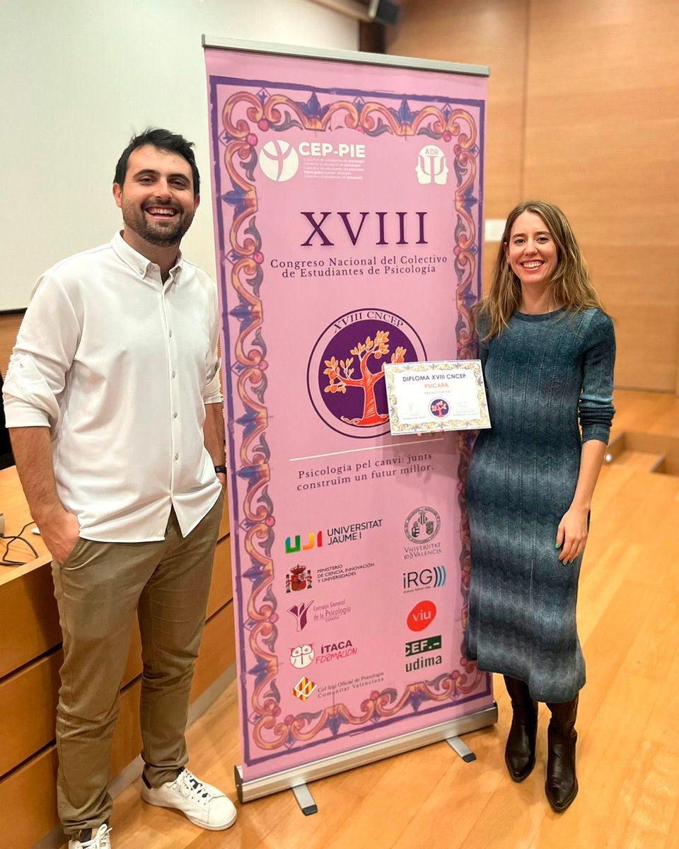 PSICARAoficial's tweet image. 🌿¡PSICARA recibe el Premio CEP-PIE en el XVIII CNCEP! 🌿

Nos sentimos muy orgullosas y agradecidas por este reconocimiento al trabajo que realizamos, promoviendo el bienestar emocional, la atención psicológica y el cuidado de las personas y comunidades con las que trabajamos 💜