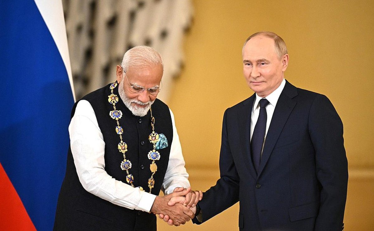 DineshkumarDKN's tweet image. 🚨 BIG! India OFFICIALLY announces the visit of Russian President Vladimir Putin.

👉 At PM Modi’s invitation, Putin will visit India on 4–5 December 2025.

#India #Russia #Putin #Modi #PMModi #IndiaRussia