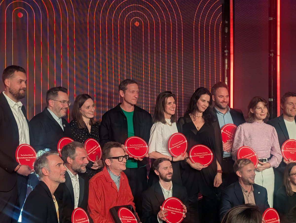 QEDStructures's tweet image. Yesterday, we had the honour of accompanying R H Partnership to the AJ Architecture Awards, at the Royal Lancaster Hotel.

We are very proud to announce that Saltdean Lido won the 2025 Heritage award last night! 

#StructuralEngineering #Saltdean #Awards #Winner