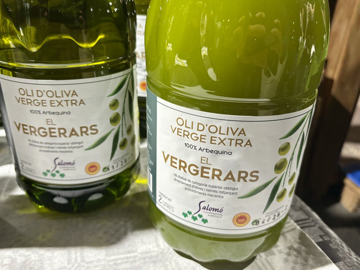 🫒 Inauguració de la 25a Fira de l'Oli Nou de #Tarragona de la <a href="/DOP_Siurana/">DOP Siurana</a>. Un esdeveniment que posa en valor el treball del camp i els productors del territori. 

El nostre oli és identitat, futur i un dels elements més destacats de la dieta mediterrània.