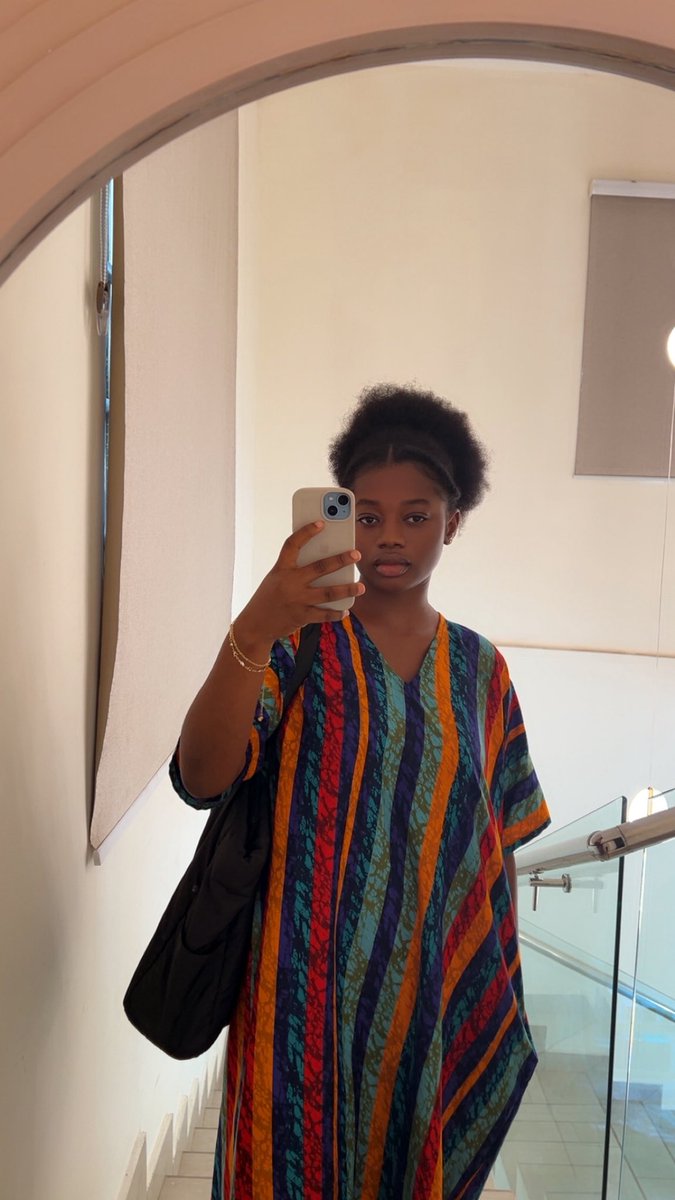 akuahwritess's tweet image. 