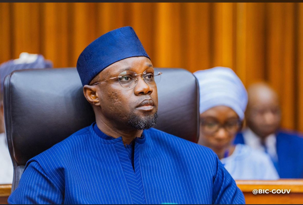 Le symbole de la constance et de la droite!
Toujours égal à lui-même 
Ngour soppi woula ☝🏿❤️