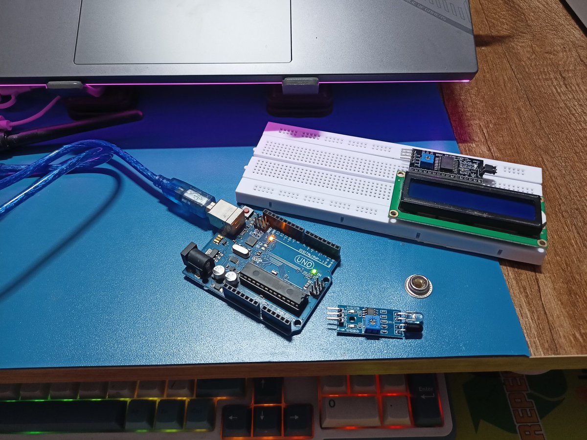 BitsFlareDev's tweet image. Making a simple tachometer to measure the rpm of my dc motors.
I could buy one but building is more fun.😀