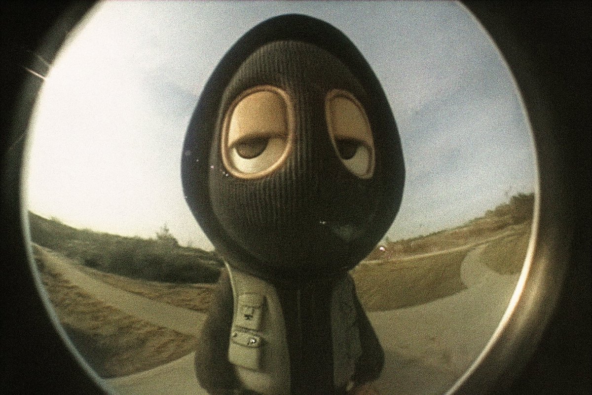 Ceehacks's tweet image. most crypto teams expect explosive community growth before they’ve built anything meaningful to grow around.

they want thousands of members in a discord that has no structure; no culture; no reason for people to stay.

the truth is; healthy communities don’t appear overnight.…