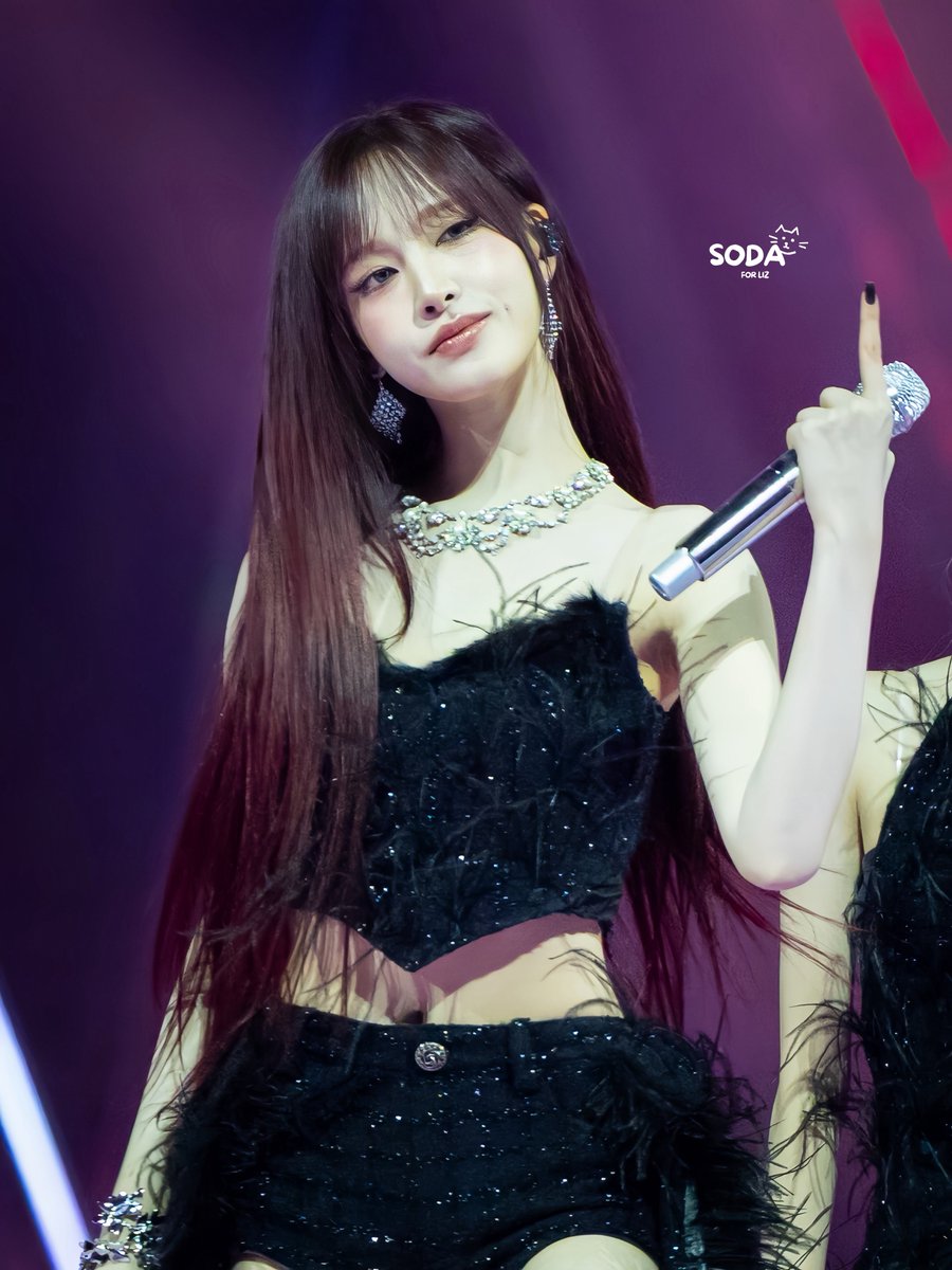 Lizyeyo_Soda's tweet photo. 20251128
2025 MAMA AWARDS

#김지원 #리즈
#リズ
#KIMJIWON #LIZ
#아이브 #アイヴ #IVE
#2025MAMA
#MAMAAWARDS 
#2025MAMAAWARDS https://t.co/KFm3Xncg14