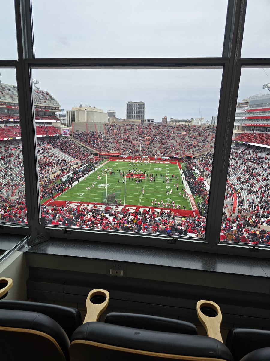 MidwestATLFALC's tweet image. Beat Iowa! GBR