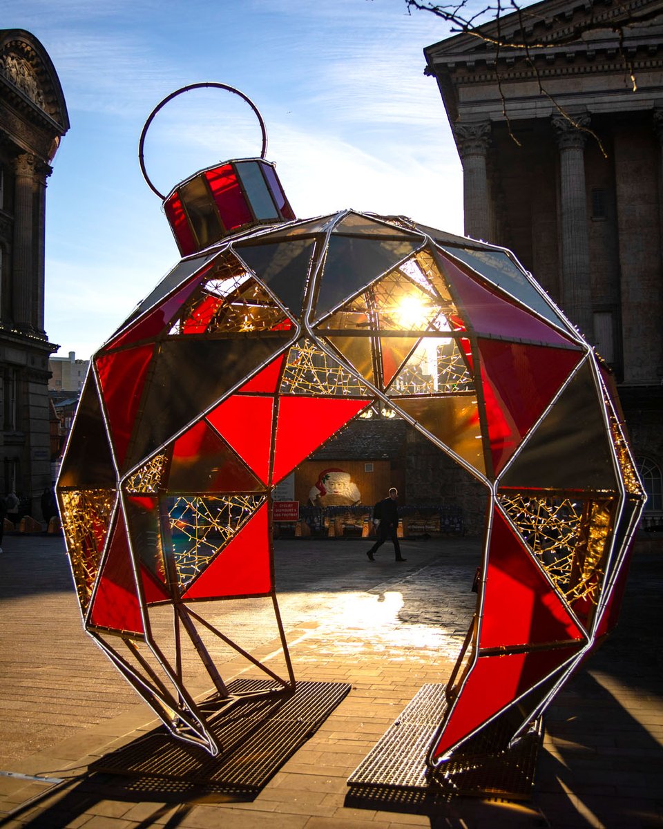 ParadiseBham's tweet image. Shapes, textures and a festive glow.

Christmas at Paradise captured in a new way, courtesy of @Daniel_Sturley.

#paradisebham #birminghamuk #christmasdecorations #visitbirmingham #christmasatparadise