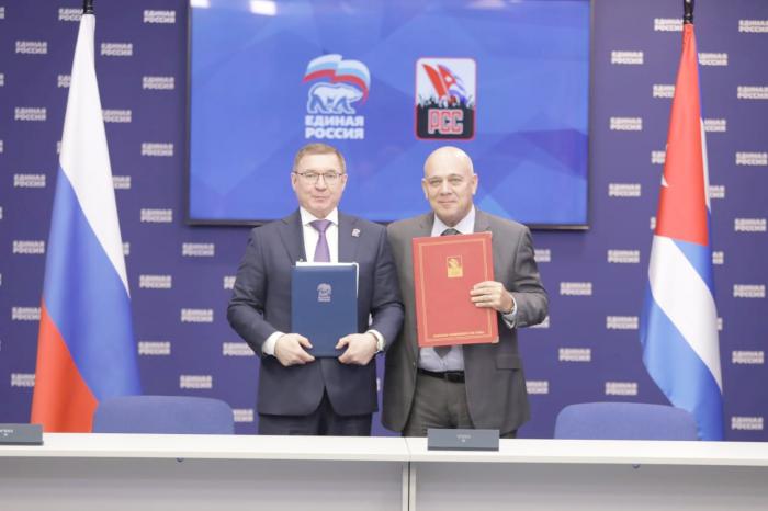 The Communist Party of Cuba and the United Russia Party signed a Special Agreement on Privileged Cooperation, unprecedented for the Eurasian giant's political entity with a foreign partner.