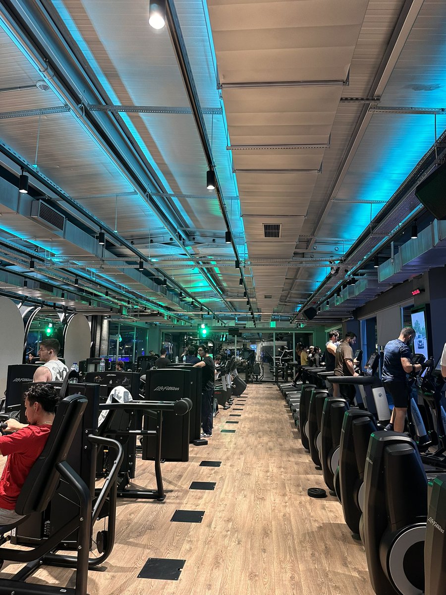 okankececii's tweet image. Yorucu bir hafta içinin ardından iyi gelen tek şey: sağlam bir spor.
Zihin resetlendi, beden kendine geldi.