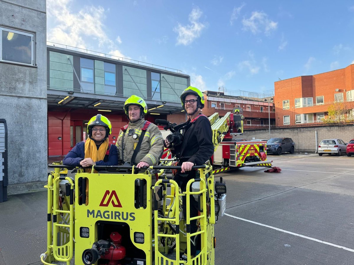 LondonAssembly's tweet image. Members of #AssemblyFire spoke to firefighters at Old Kent Road Fire Station today, as part of an investigation into the risk of firefighters’ exposure to contaminants and its impact on their health and wellbeing. Read more about the investigation here: london.gov.uk/who-we-are/wha…