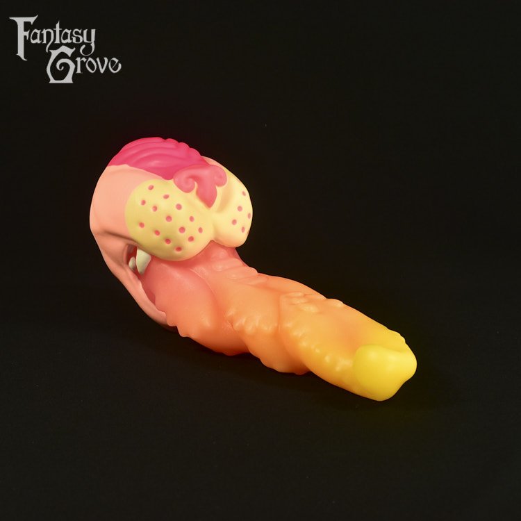 Drop preview time! 

It's mostly batch pics for previews since it's such a large drop. The drop will be at 2p est, preshop at 1, and all the new inventory is 25% off! All older inventory is 40% off or more, so take a look there too. And now, on to previews!

First, Peach Rings!