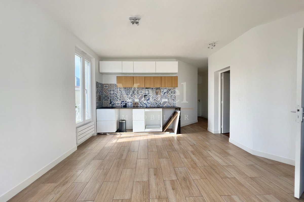 NgAurel's tweet image. À LOUER 📍 Puteaux - Mairie Centre ville 🔑 2 pièces 🛏 1 chambre 📏 38,5m² 📊DPE : E/B 🚇 Esplanade de la Défense (Métro L1) 🚉 Gare de Puteaux (Ligne T2 L et U) 🏷 1.275€ charges comprises 🖥 Plus d’infos sur marelimmobilier.fr #puteaux ; #paris ; #hautsdeseine ; (1/2)