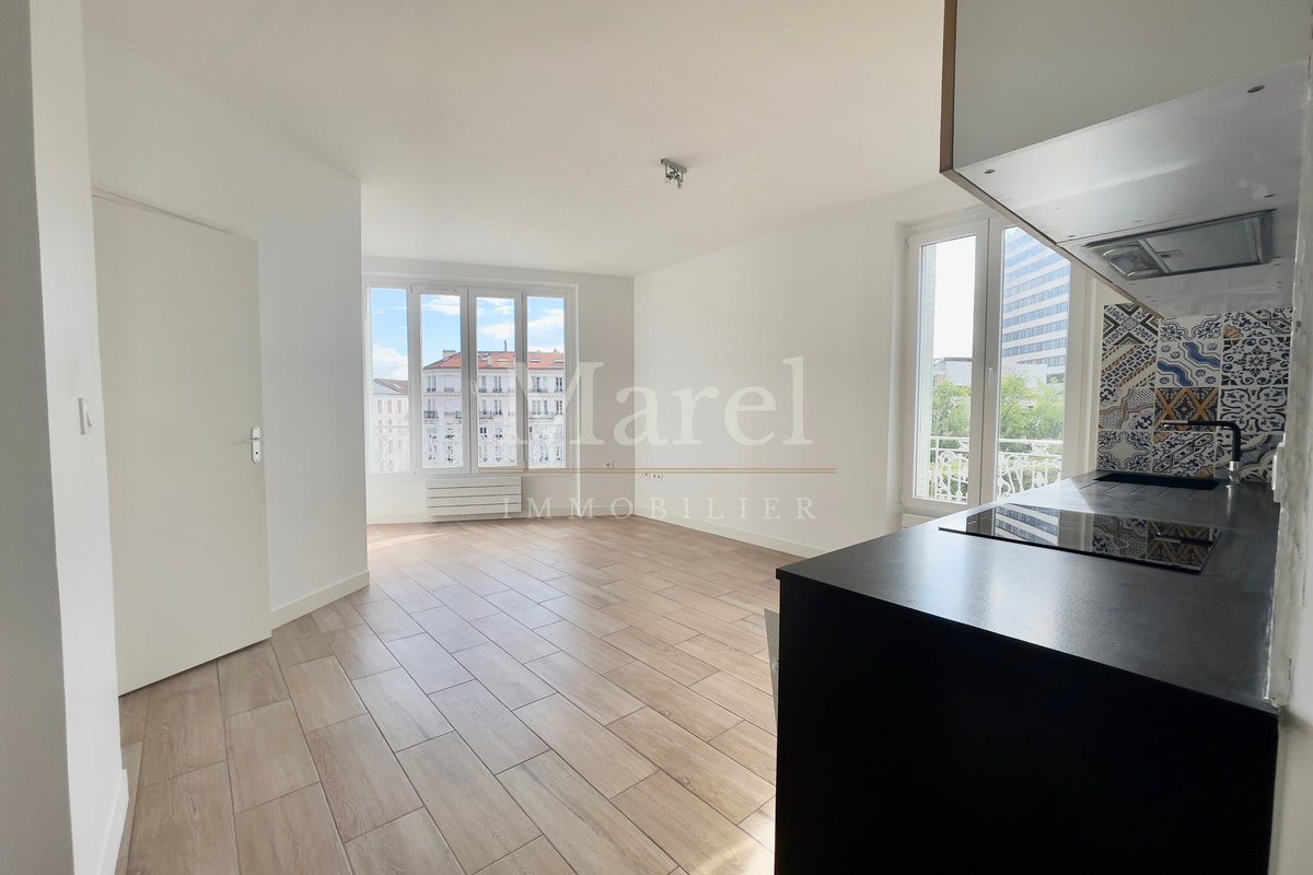 NgAurel's tweet image. À LOUER 📍 Puteaux - Mairie Centre ville 🔑 2 pièces 🛏 1 chambre 📏 38,5m² 📊DPE : E/B 🚇 Esplanade de la Défense (Métro L1) 🚉 Gare de Puteaux (Ligne T2 L et U) 🏷 1.275€ charges comprises 🖥 Plus d’infos sur marelimmobilier.fr #puteaux ; #paris ; #hautsdeseine ; (1/2)