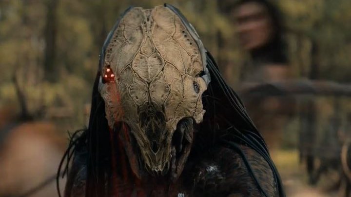 burglahobbit's tweet image. The fit too hard