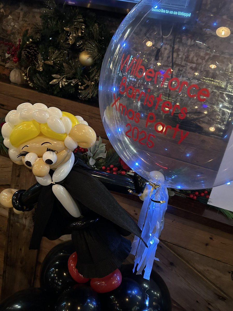 gavinbutton1's tweet image. Here comes Christmas … @Wilberforce_Bar  Xmas social !