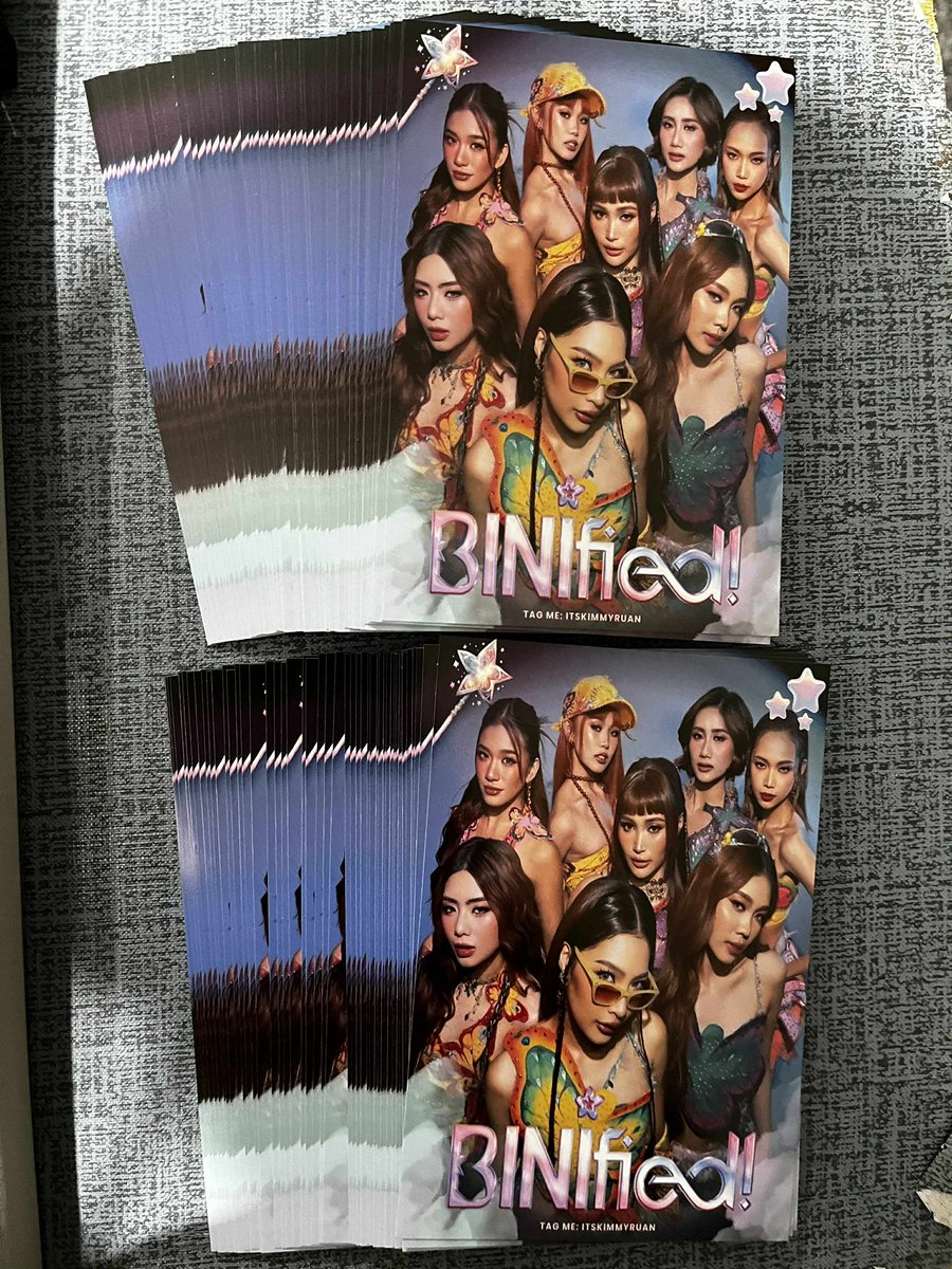 itskimmyruan_'s tweet photo. FREEBIES ALERT! 

Fan support for our WALO💕
🎀Postcard
🎀Button Pin

Let’s all get BINIFIED! 
📌 Strictly 1:1 
📍 Time &amp; Loc: Food Pavilion around 12nn

Help us spread the good vibes like, RT, and be ready to get #BINIfied 🌸 

#BINIfiedPHArena #BINI https://t.co/HpDapiQZV1