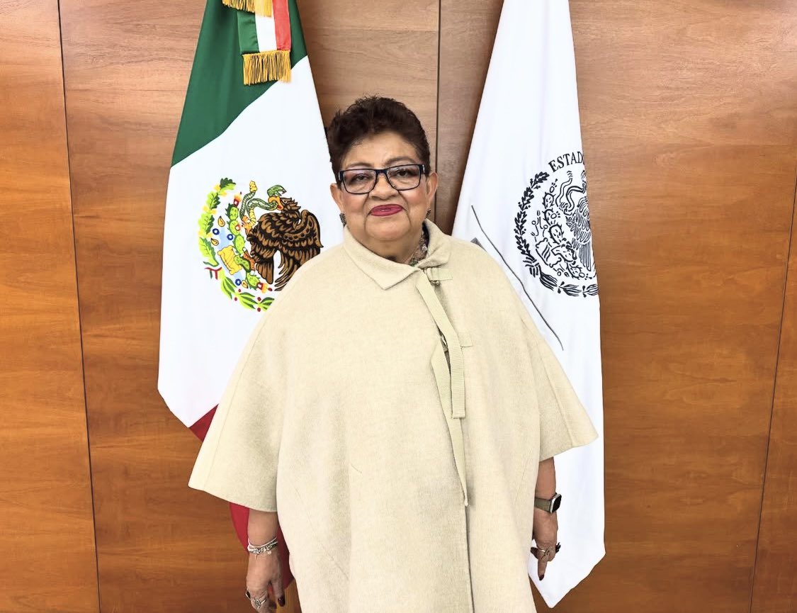 alexndrarojo's tweet image. Tenemos FiscalA.💜