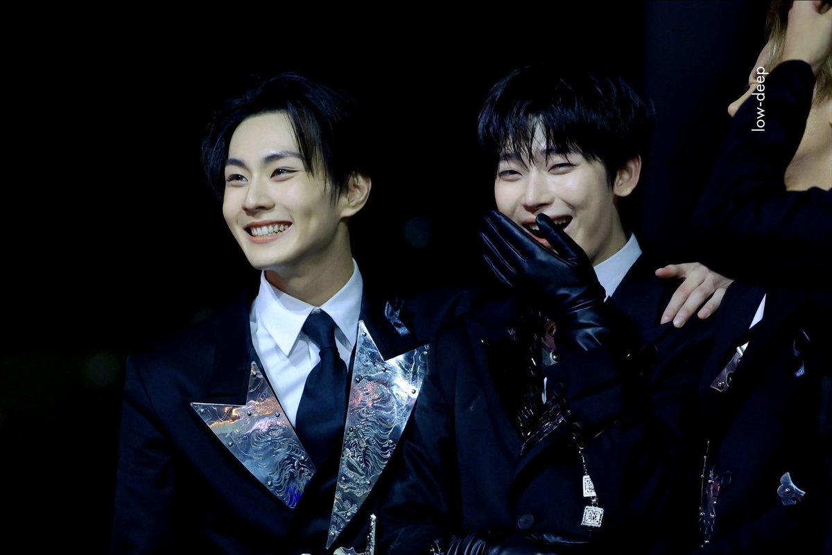 silentstarsnk2's tweet image. these photos are sooooooo beautiful🥹