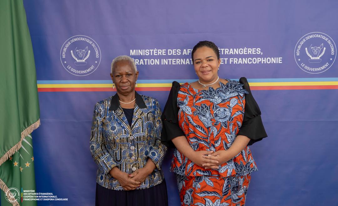 RDC_Minafet's tweet image. 🇨🇩🤝🇺🇳 Ce vendredi 28 novembre 2025, la Ministre d&apos;État Thérèse Kayikwamba Wagner (@RDCONGOMAE) a reçu en audience S.E.M. Bintou Keita (@UN_BintouKeita), Représentante Spéciale du Secrétaire Général des @ONURDCongo, pour une visite d&apos;adieu, marquant la fin de sa mission en RDC.…