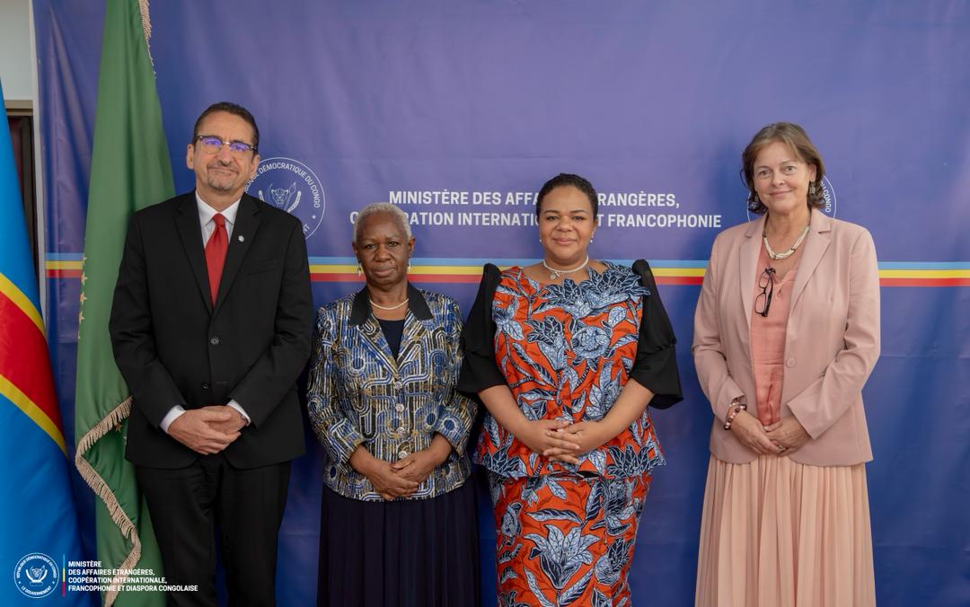 RDC_Minafet's tweet image. 🇨🇩🤝🇺🇳 Ce vendredi 28 novembre 2025, la Ministre d&apos;État Thérèse Kayikwamba Wagner (@RDCONGOMAE) a reçu en audience S.E.M. Bintou Keita (@UN_BintouKeita), Représentante Spéciale du Secrétaire Général des @ONURDCongo, pour une visite d&apos;adieu, marquant la fin de sa mission en RDC.…