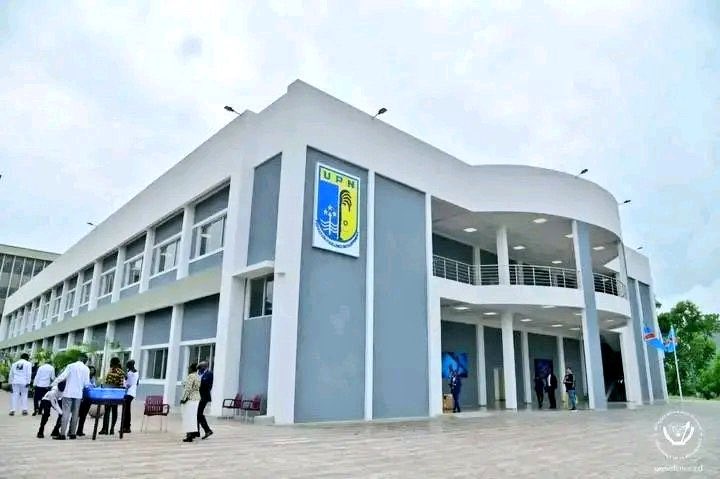 JumbaDrc's tweet image. #RDC 🇨🇩 | #KINSHASA 
UPN: Université Pédagogique Nationale #UPN 
C’est le peuple congolais qui en bénéficie.
L’environnement éducatif que nous voyons seulement sur les chaînes de télé 📺