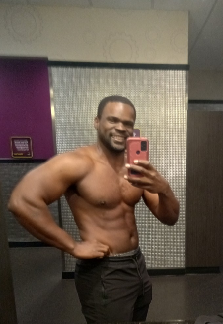 fitfreetoken's tweet photo. Arm day today.
Leg press yesterday.
Week 18 still moving.
Views were low, but the work stayed loud — that’s discipline.
Dropping the Week 18 blog next.
 Stay locked in.
#FitAndFreeToken #DisciplineIsTheUltimateCurrency https://t.co/eDG62exxRz