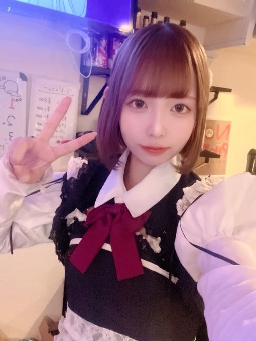 SECRET BASE -可愛いメイドと酒の店-のツイート