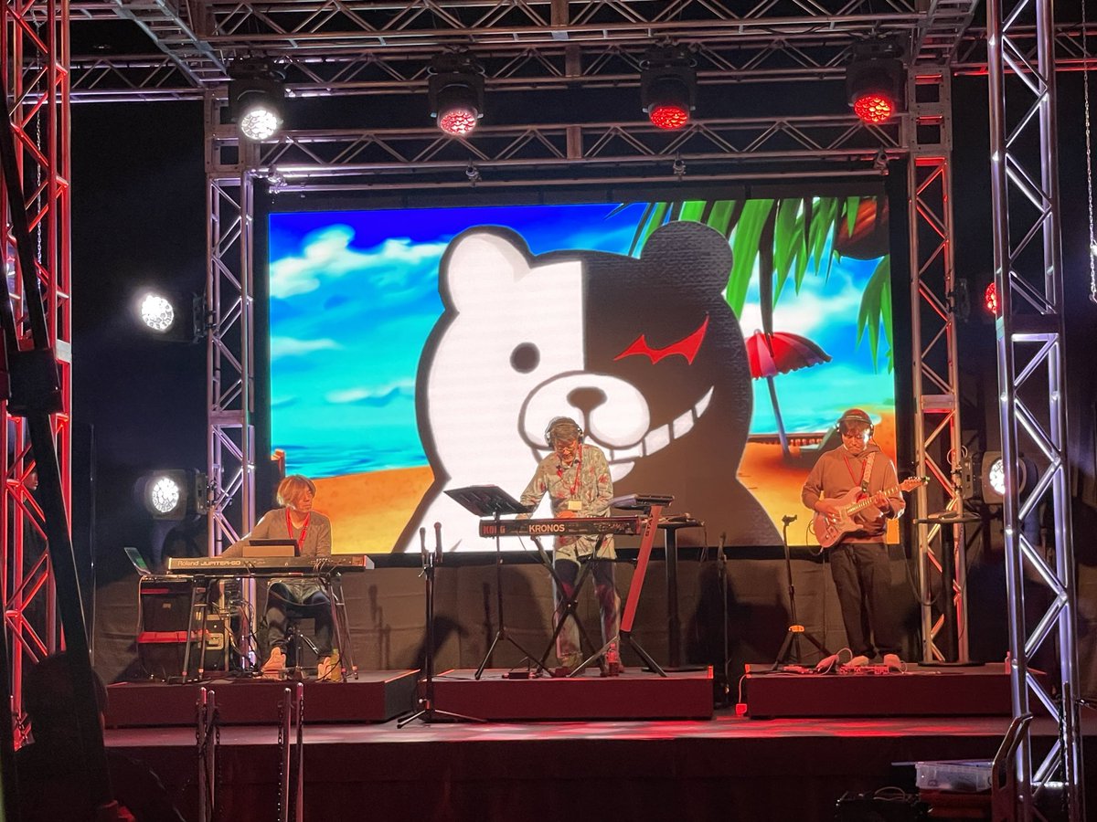 TooKyoGames's tweet image. 明日いよいよ「ダンガンロンパ15周年フェス」開催！
ダンガンロンパミニライブへ向け準備万端！
 
Danganronpa 15th Anniversary Festival will be finally held tomorrow!  
We're all set for the Danganronpa mini-live concert!
Looking forward to see you all!

#Danganronpa15thAnniversary