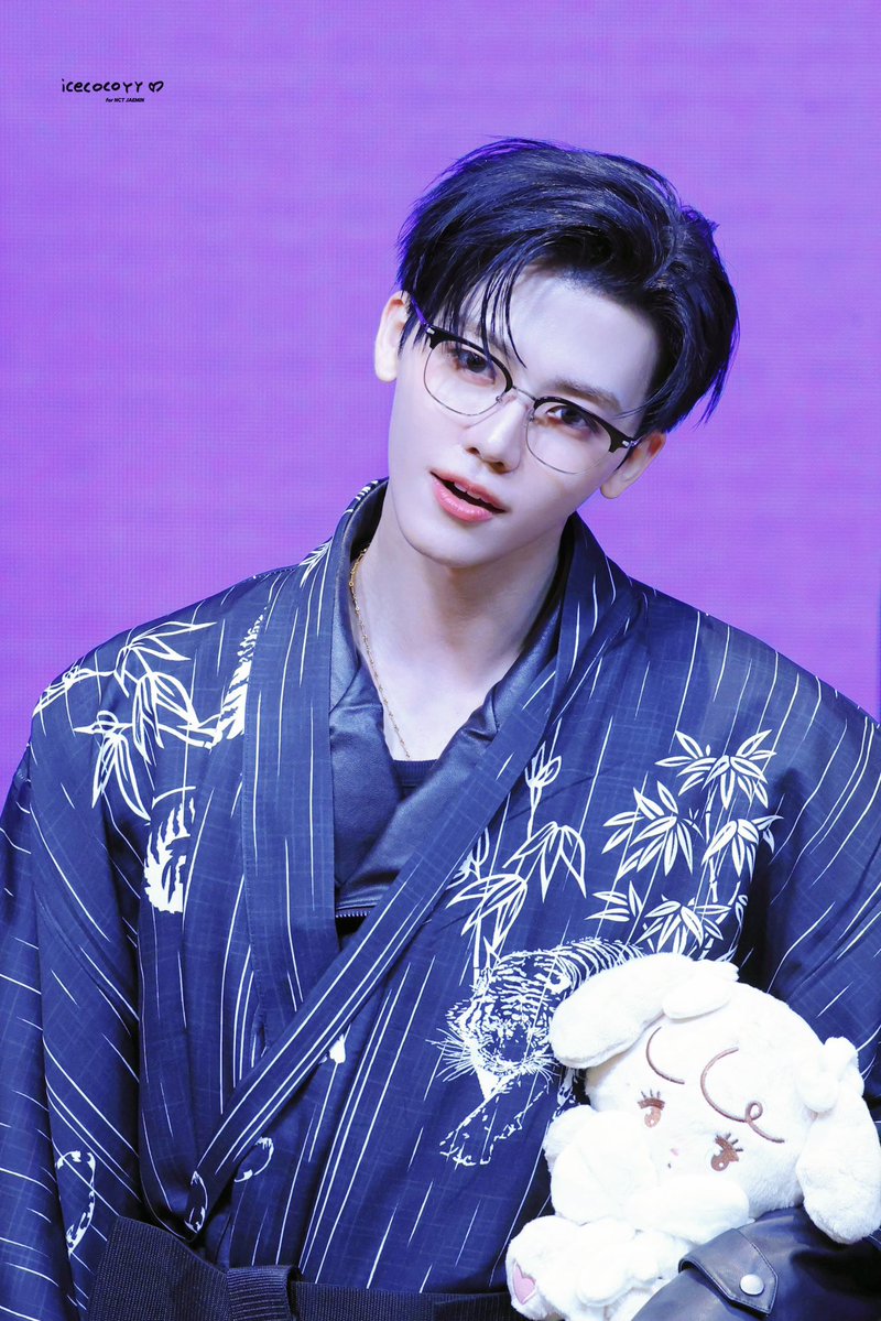 itznajaem's tweet image. JAEMIN IS SO UNREAL DAMN