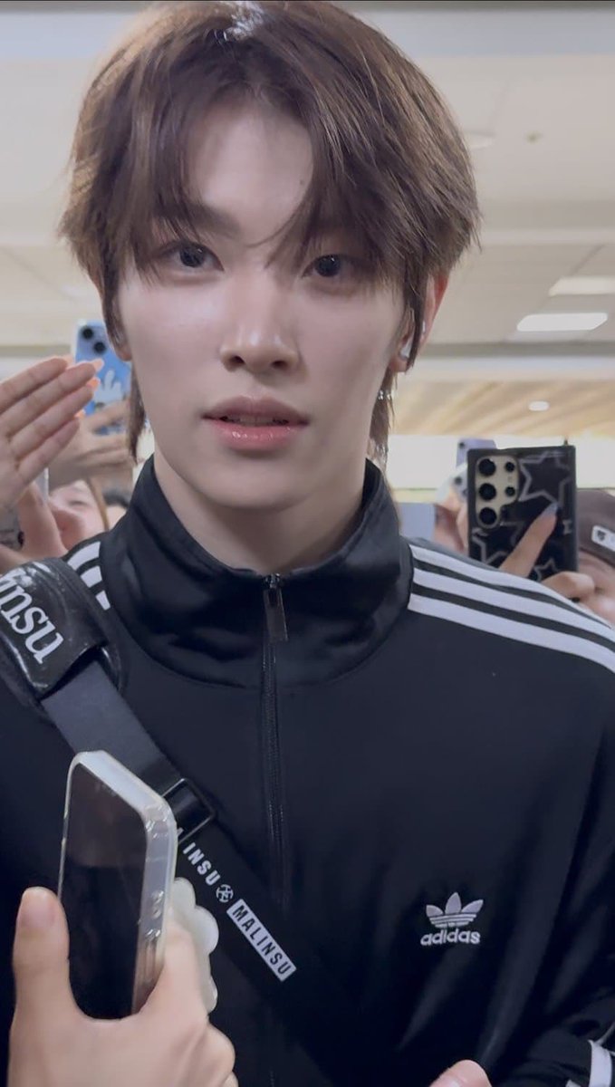 누나!!!!                                 누나
주토피아 보러가자!!              주토피아2 보러가자