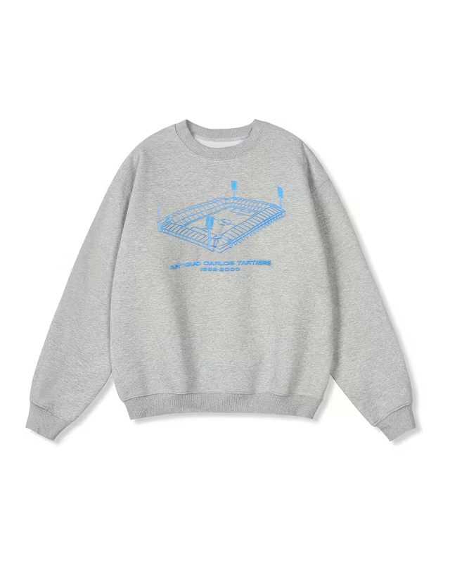 ROtiendaoficial's tweet photo. ⚽NOSTALGIA Sudadera Antiguo Tartiere Disponible en tiendas y https://t.co/FABWRNdhBm #realoviedo #TiendaRealOviedo #almainvencible #orgullovalorygarra #regalaoviedismo #ModaRealOviedo #nostalgia #vintage #retro https://t.co/qxG456CUwN