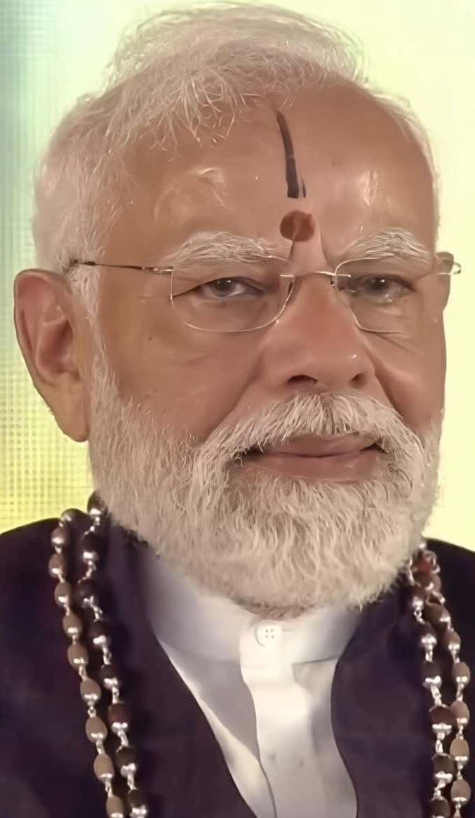 rajatnavarathna's tweet image. Sri Narendrachaar...!

।।ಹರಿಃ ಸರ್ವೋತ್ತಮಃ ವಾಯುಃ ಜೀವೋತ್ತಮಃ।।
।।श्रीगुरुभ्यो नमः।।

@narendramodi
#picoftheday #modiinudupi #UdupiShriKrishnaMatha #Udupi