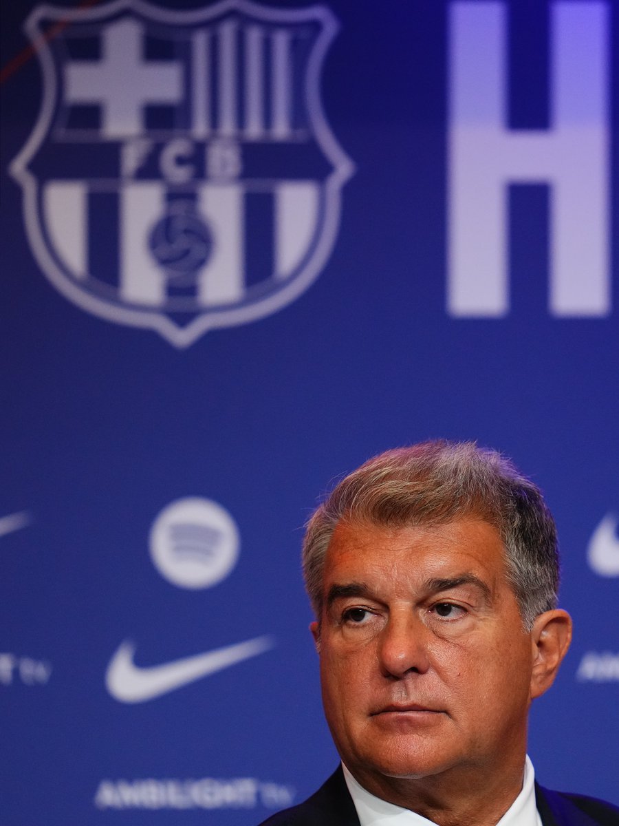 🚨 𝗟𝗘𝗦 𝗔𝗖𝗖𝗨𝗦𝗔𝗧𝗜𝗢𝗡𝗦 𝗙𝗥𝗔𝗣𝗣𝗔𝗡𝗧𝗘𝗦 𝗗𝗘 𝗟𝗔𝗣𝗢𝗥𝗧𝗔 𝗘𝗡𝗩𝗘𝗥𝗦 𝗟𝗘 𝗥𝗘𝗔𝗟 𝗠𝗔𝗗𝗥𝗜𝗗 !! 😳🔥

« Le Barça n’a jamais soudoyé un arbitre, et 𝗹𝗲𝘀 𝗮𝗿𝗯𝗶𝘁𝗿𝗲𝘀 𝗼𝗻𝘁 𝘁𝗼𝘂𝗷𝗼𝘂𝗿𝘀 𝗳𝗮𝘃𝗼𝗿𝗶𝘀𝗲́ 𝗹𝗲 𝗥𝗲𝗮𝗹 𝗠𝗮𝗱𝗿𝗶𝗱, 𝗽𝗮𝘀 𝗻𝗼𝘂𝘀.