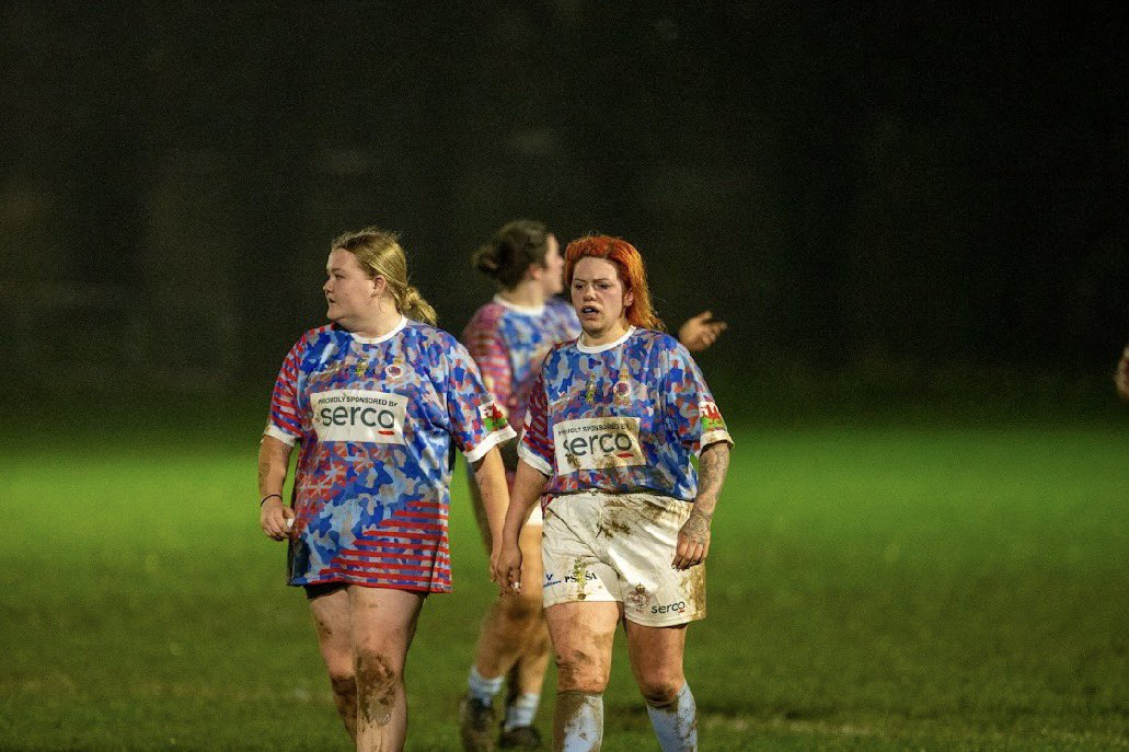 Wednesday night lights 📸
Brilliant game with amazing people, had so much fun permitting for HMPS ladies 💪🏼🤩