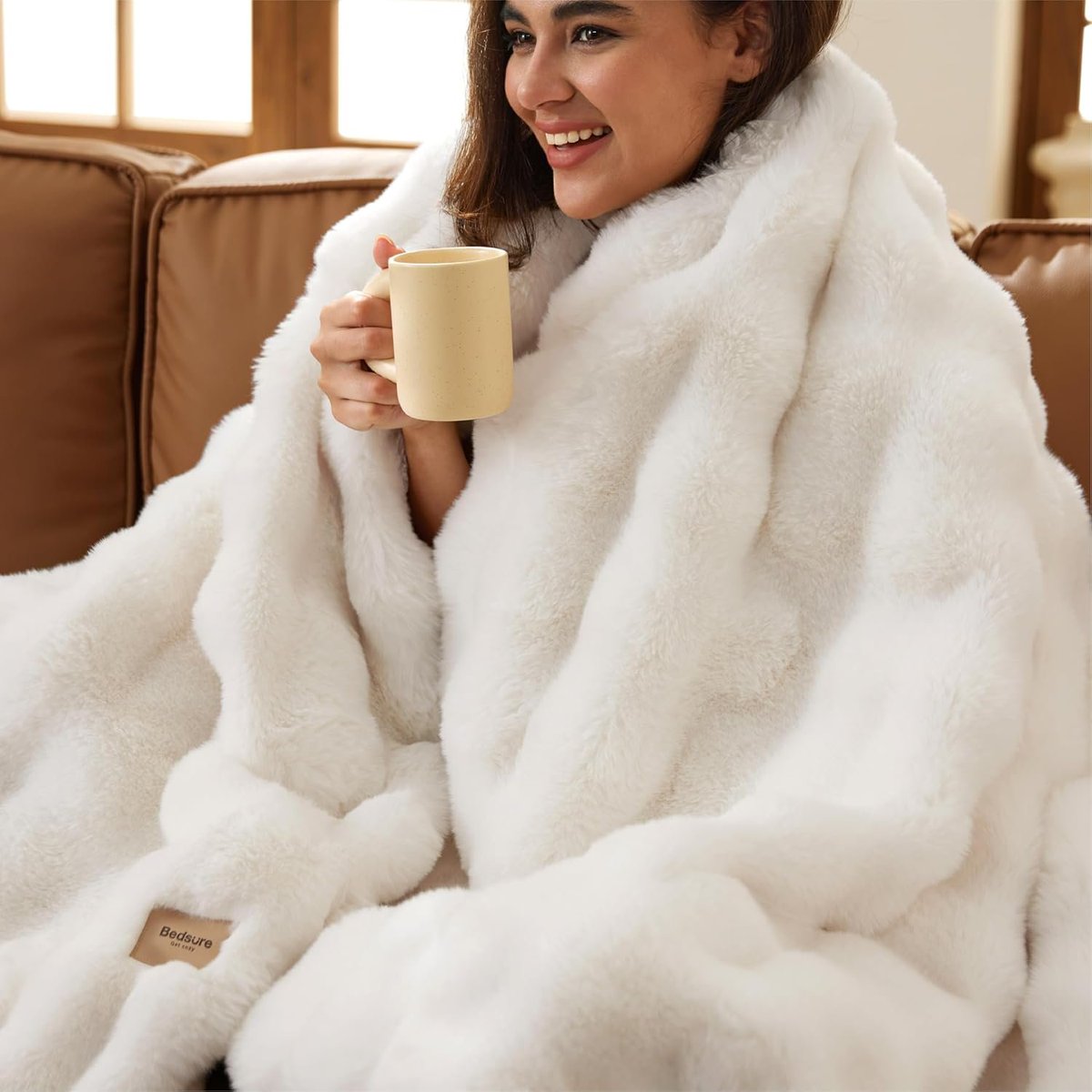 pfdealz's tweet image. Bedsure GentleSoft Fluffy Fuzzy Throw #Blanket for $31.49!!

sovrn.co/00uwru3

#Ad #Onsale

Image credit: Amazon