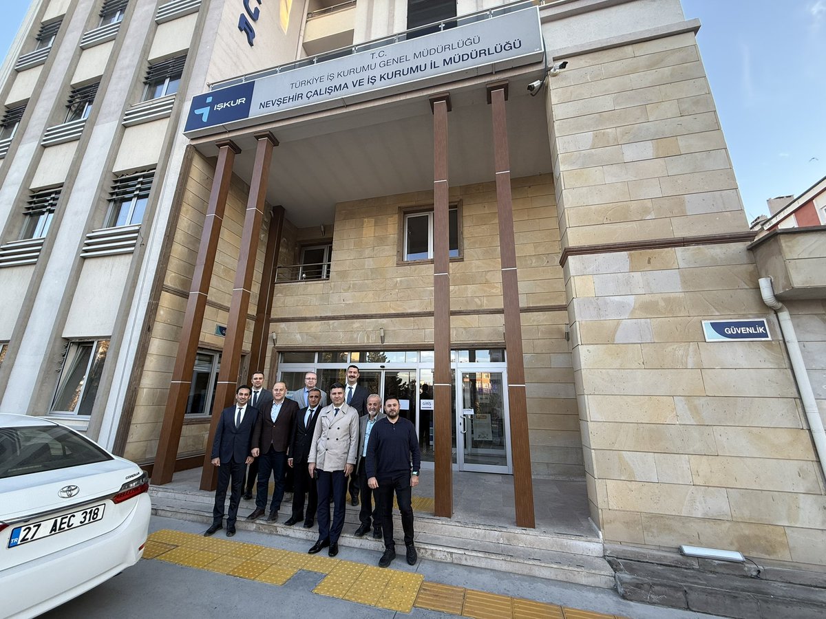 📍 Nevşehir Ziyaretimiz

Nevşehir Çalışma ve İş Kurumu İl Müdürlüğümüzü ziyaret ederek değerli mesai arkadaşlarımızla bir araya geldik.

Gösterdikleri ilgi, samimiyet ve misafirperverlikleri için kurum yöneticilerimize ve tüm çalışma arkadaşlarımıza teşekkür ediyoruz.

🤝 İMD