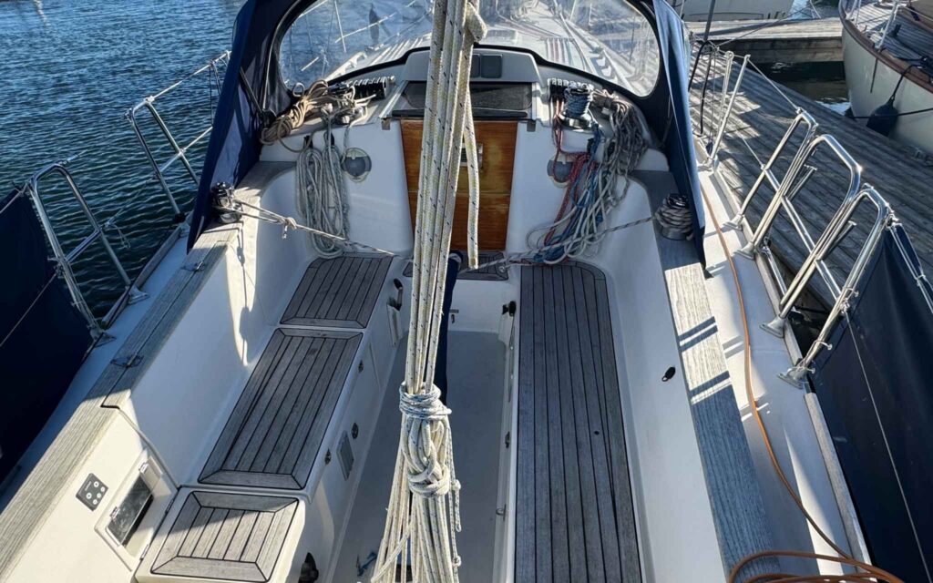 RedEnsignMarine's tweet photo. This Mystery 35 is for sale located in Falmouth, Cornwall.

 Francesca of Fowey is the sort of boat that immediately gives confidence: smart, well-sorted, and clearly cherished.

Call 01326 313143 for a full description or click the link to find out more.

https://t.co/aohnDFFeKK https://t.co/J5JYFaJZlk