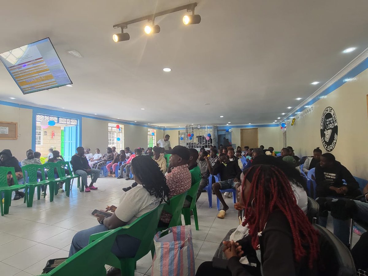 Brightpathkenya's tweet photo. On 22 November, Bright Path Vision delivered an impactful SRHR, mental health, and youth mentorship session at Nazarene Church in Kawangware. We engaged young people with knowledge, guidance, and support to empower their wellbeing and future choices. https://t.co/IYLrWn7XwS