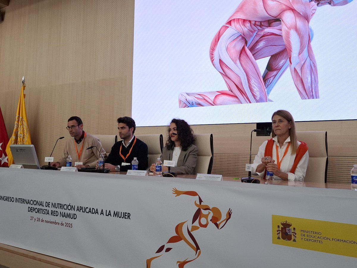 ComillasCHS tweet media