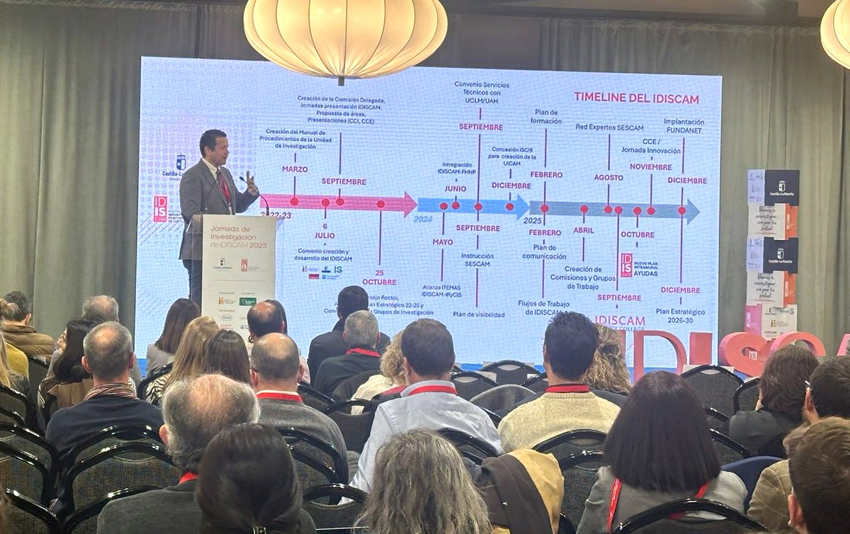 idiscam's tweet image. 📊 Momento de balance y futuro con el Dr. @manuelSDT, Director Científico de #IDISCAM

Presentamos el resumen anual, las próximas acciones y el Plan de I+i 2026–2030 🔭

Una hoja de ruta para seguir investigando y cuidando con conocimiento 🧬

#JornadadeInvestigación