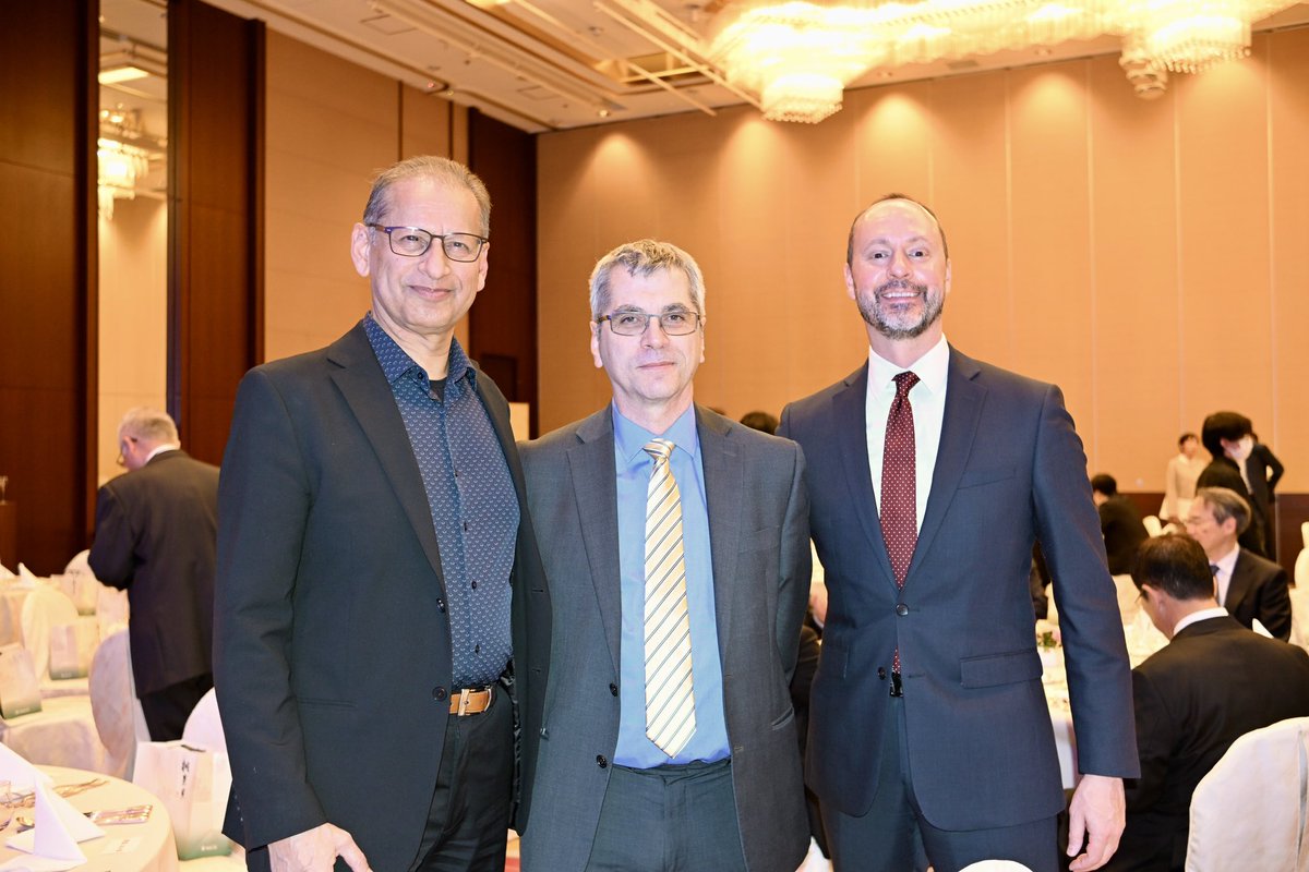 Syed Z. Ali tweet media