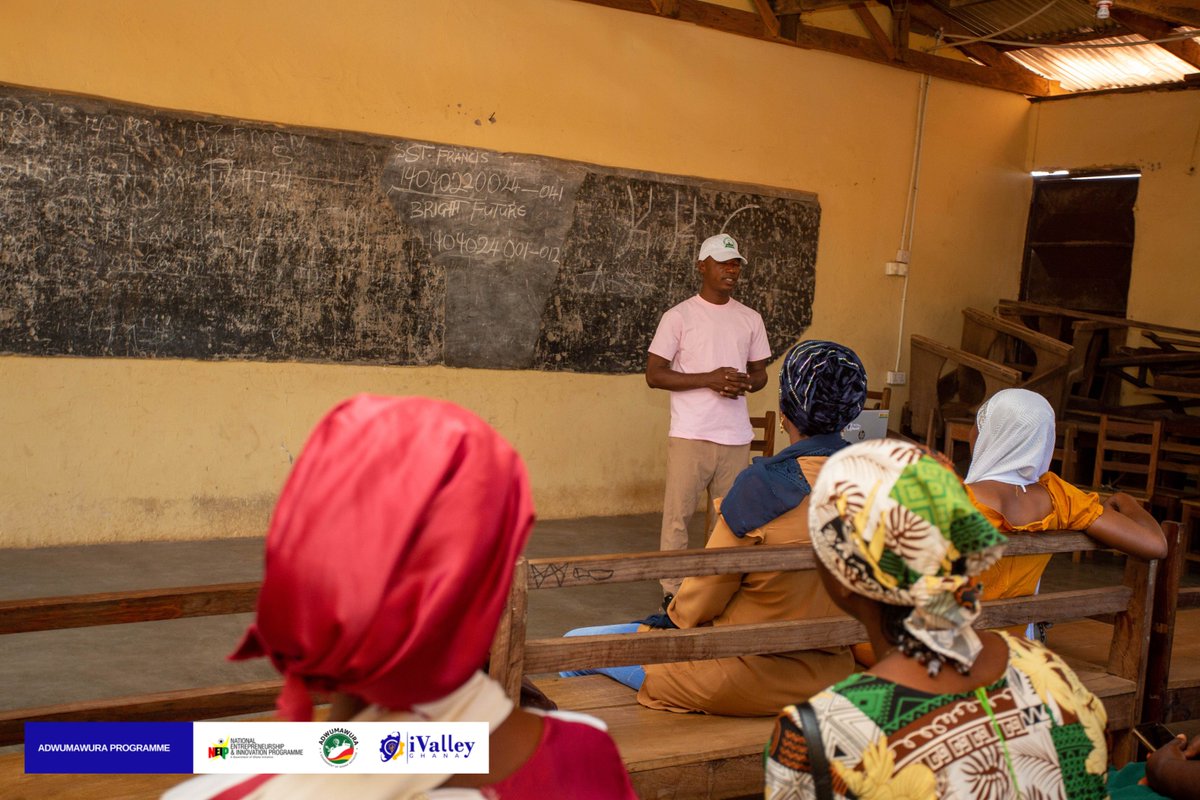 iValleyGhana's tweet photo. Five weeks ago, we began the Adwumawura Programme with a successful onboarding and orientation session for beneficiaries in the Central Gonja District. 

The iValley team moved into the district to onboard applicants and guide them through a structured orientation process. https://t.co/xCNsU0xAV6