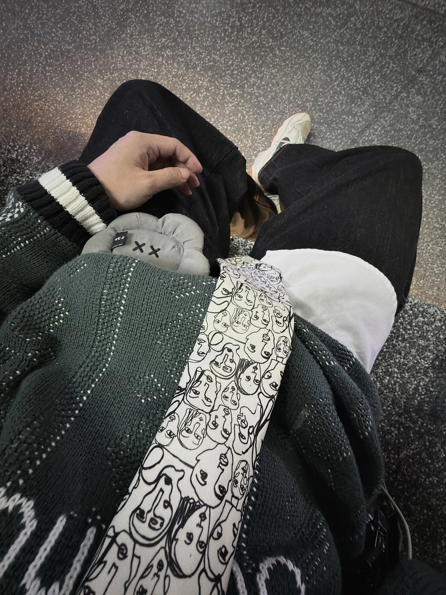 毛衣寬寬
肚子胖胖