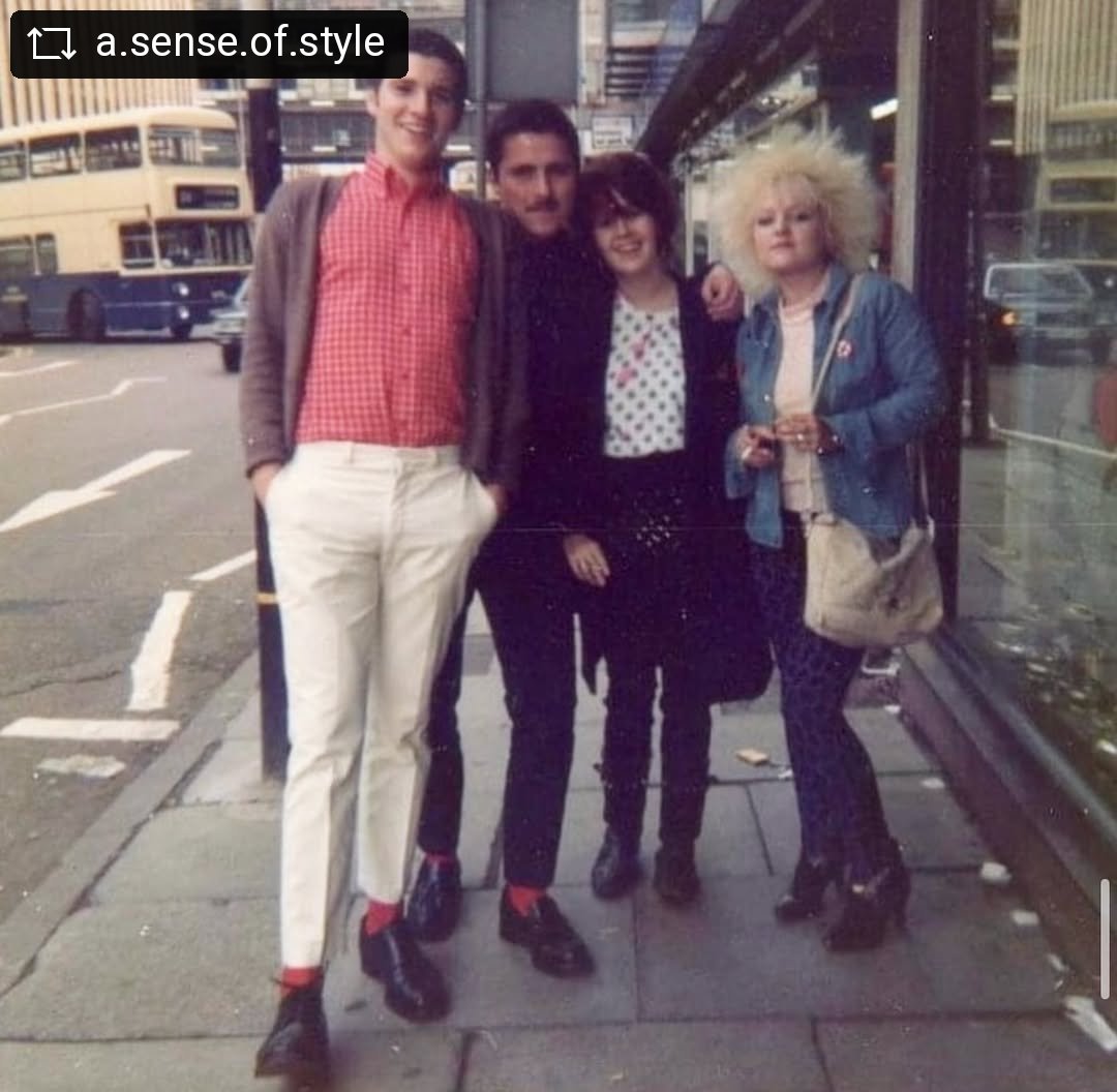 jnafr's tweet image. @a.sense.of.style  Birmingham (West Midlands) circa 1980.

#skinheads #birmingham #punks #skins