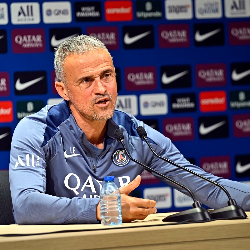 루이스 엔리케 기자회견 이미지