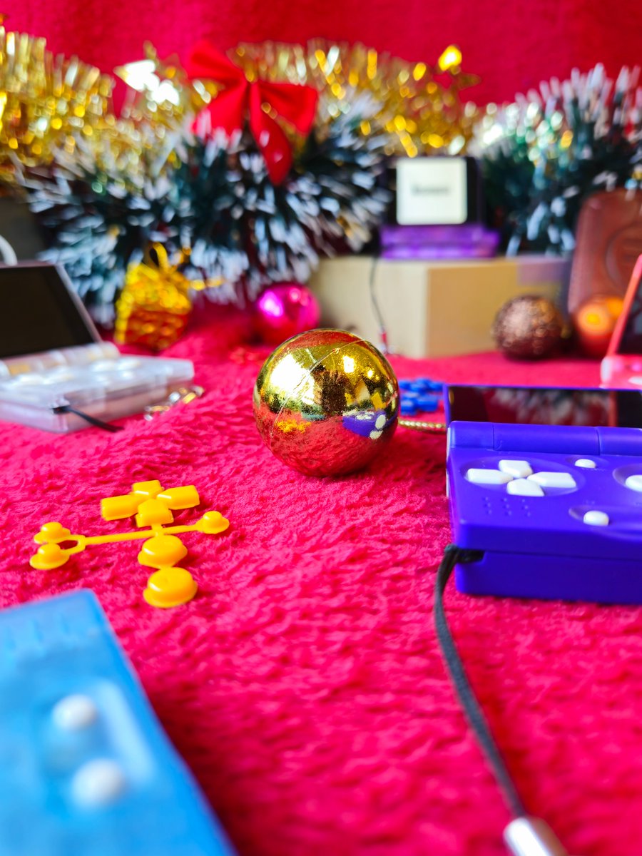 FunKeyProject's tweet image. 💜 Atomic Purple... and friends ready for Christmas 🎄

🎅 Which color are you hoping Santa drops off?

🛒 funkey-project.com

#funkeys #funkeyproject #retrogaming #emulation