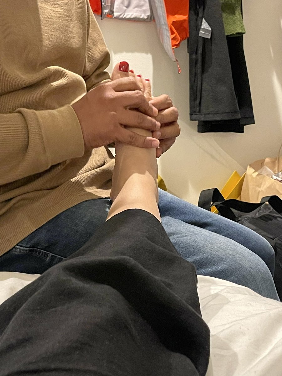 After a long day 😭😭😭🇯🇵