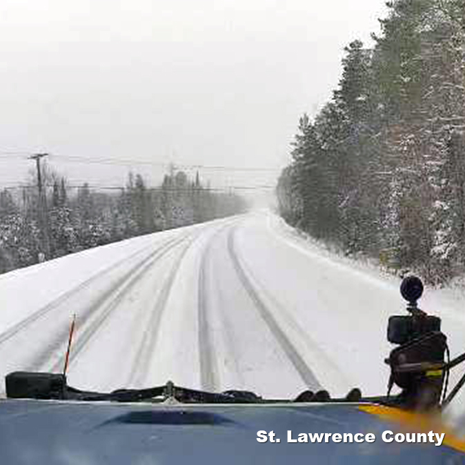 NYSDOT's tweet photo. Lake effect snow is impacting travel in parts of NY today➡️  Saturday morning. These 📷 from this morning are just a snapshot of what our crews have been clearing as they work around the clock, including through the Thanksgiving holiday, to keep roads safe.👀#DontCrowdThePlow https://t.co/Mw1LLNowD9