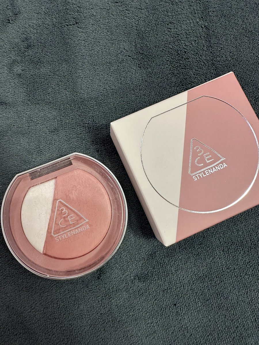 secondhand789's tweet image. ส่งต่อ บลัช 3ce ใช้2ครั้ง
สี Middy hype มีกล่อง 
ส่งต่อ 300.- รวมส่งค่า 
#ส่งต่อเครื่องสําอาง